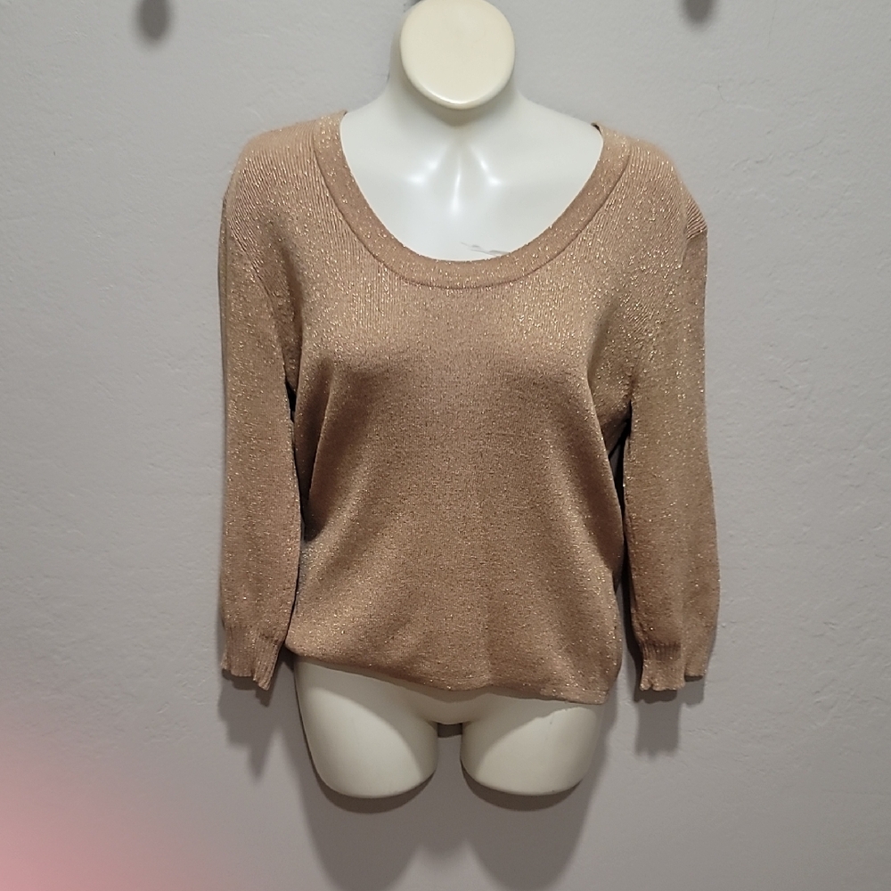 Joseph A Tan color with Gold Flex Crew Neck Sweater Relaxed Fit Knit